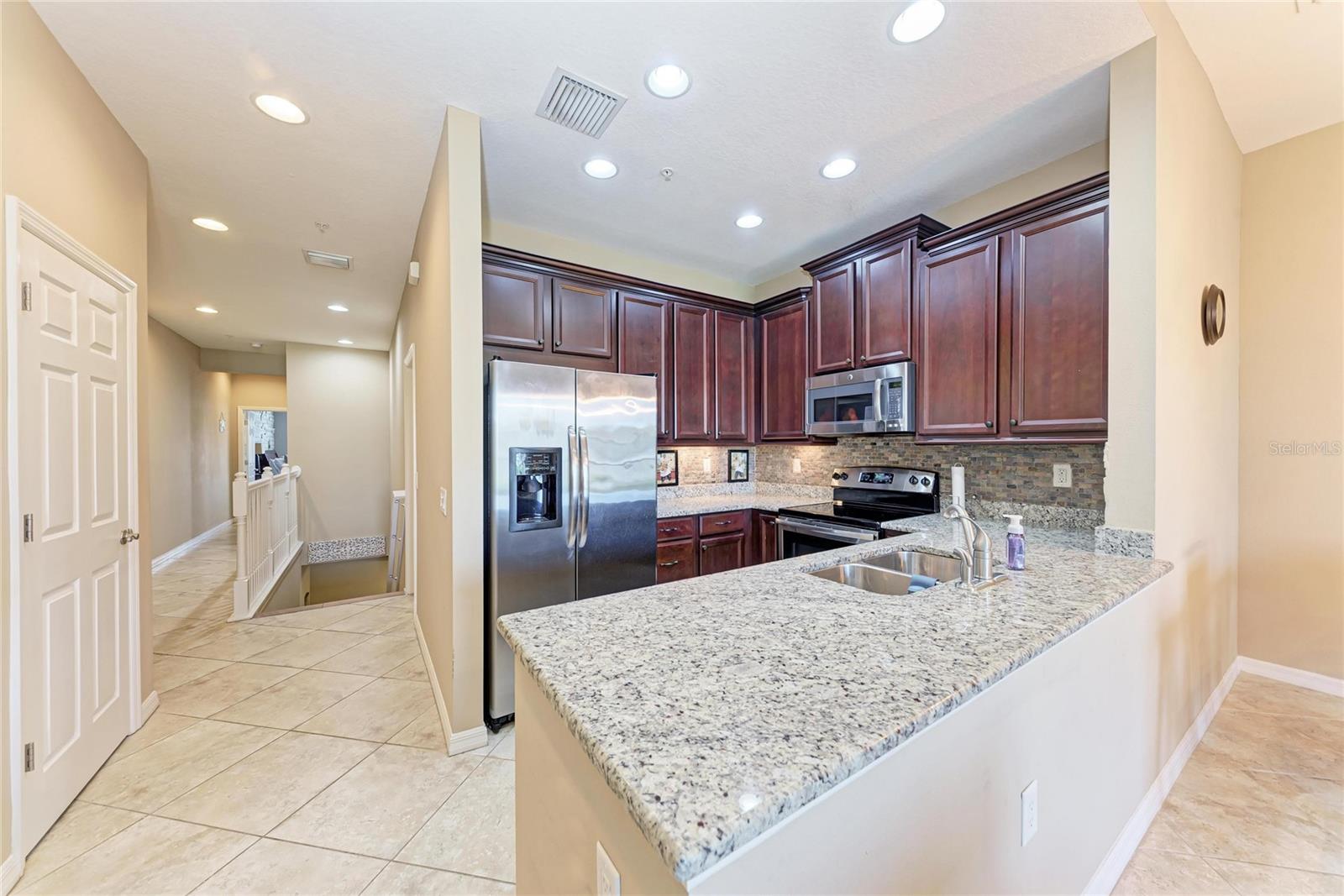 PALMA SOLA TRACE - Residential