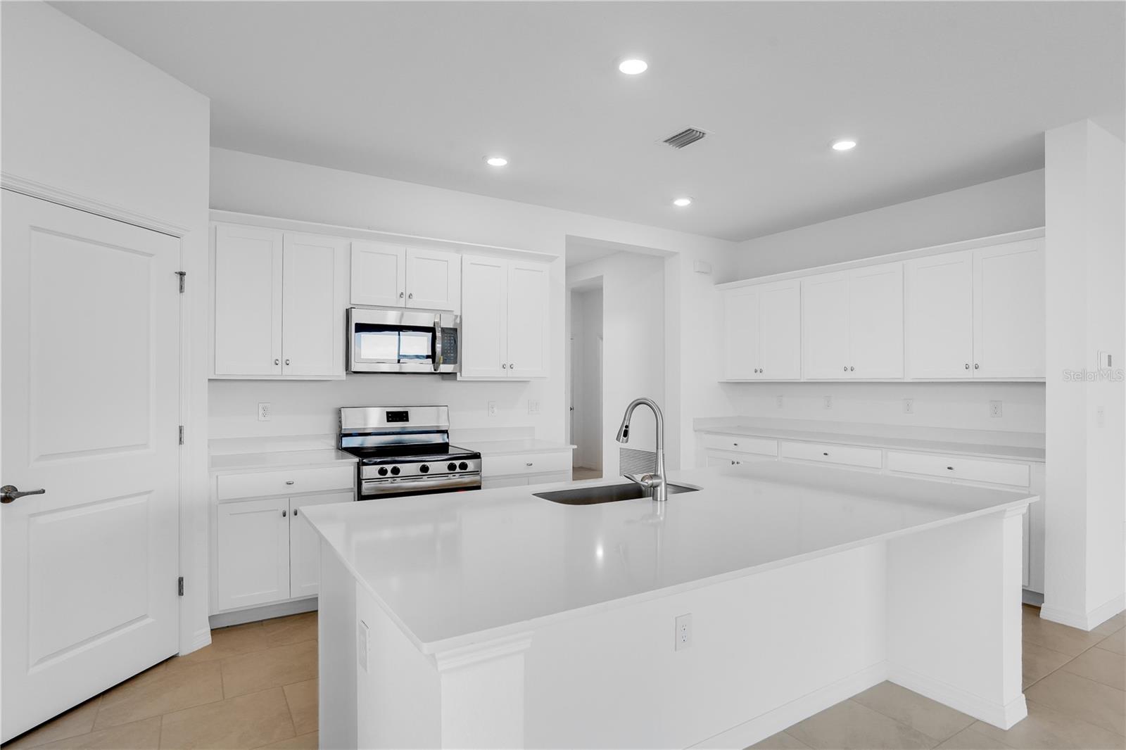 3519 NIGHT STAR TERRACE