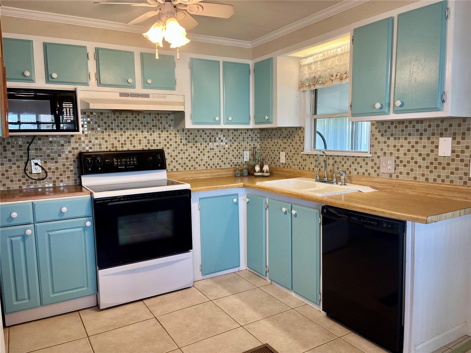 BEVERLY BEACH SURFSIDE ESTATES - Residential