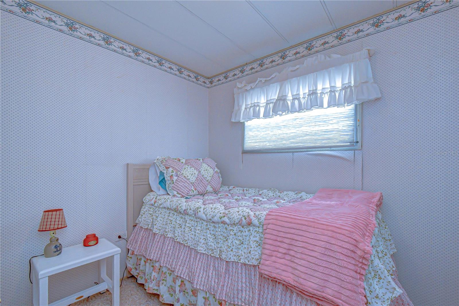 SLEEPY HOLLOW MOBILE ESTATES - Residential