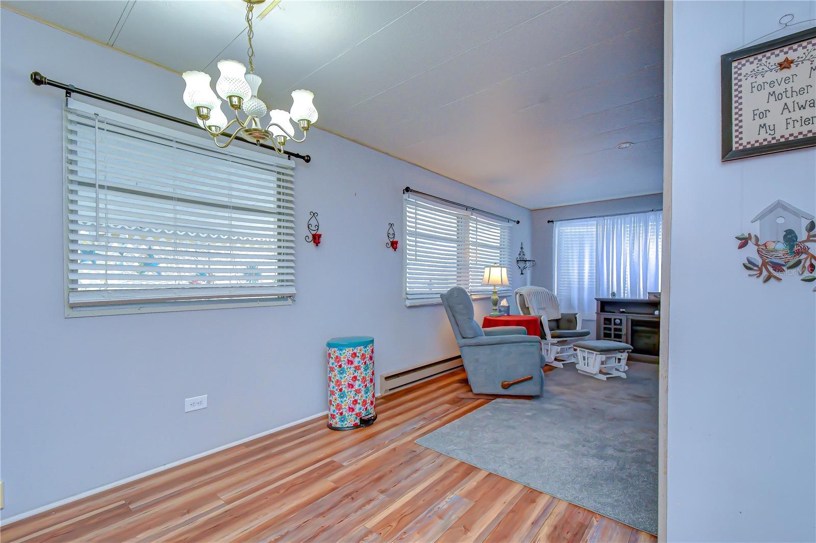 SLEEPY HOLLOW MOBILE ESTATES - Residential