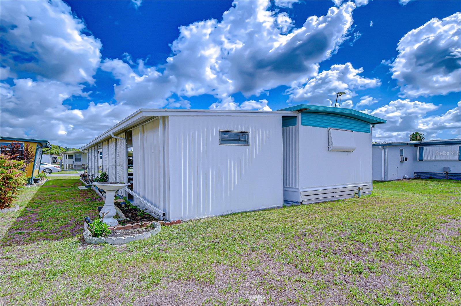 SLEEPY HOLLOW MOBILE ESTATES - Residential