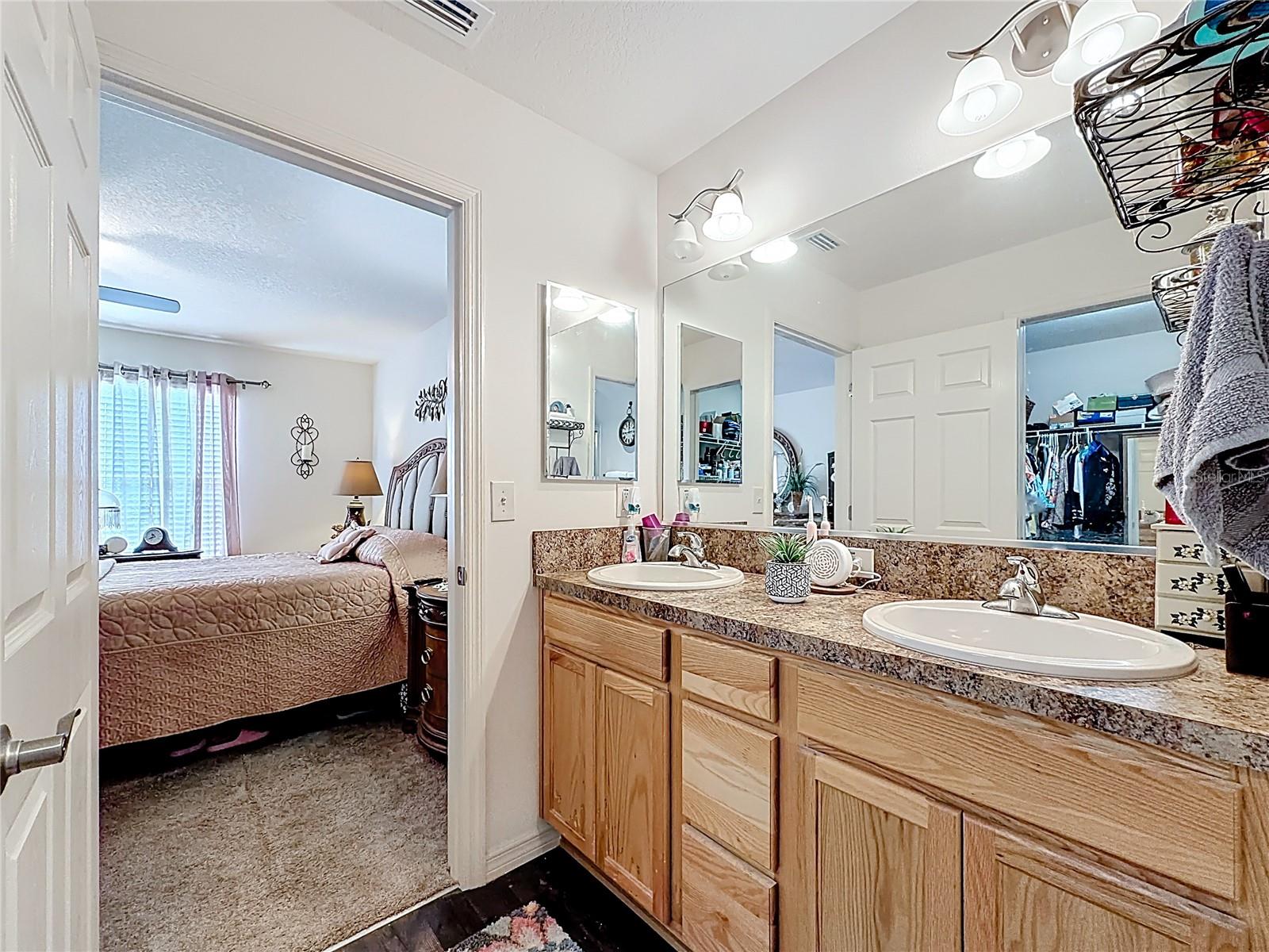 OXFORD OAKS PH 2 - Residential