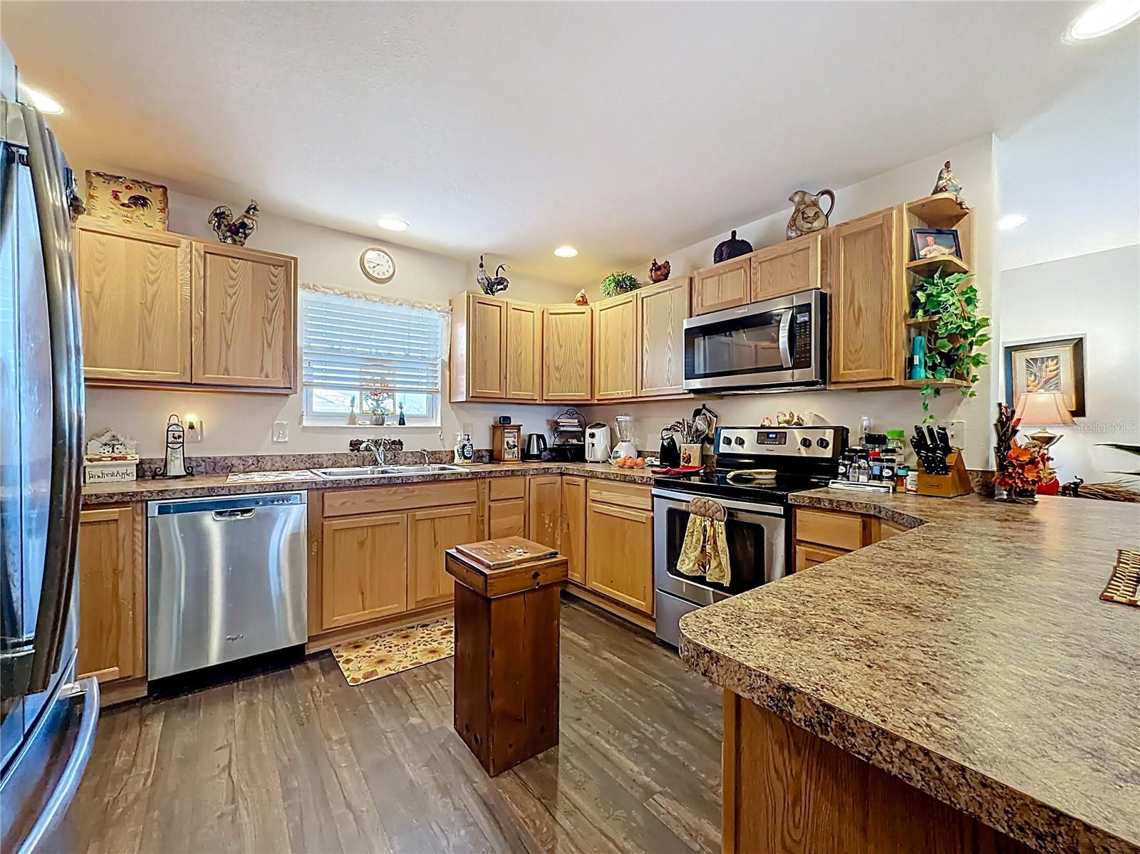 OXFORD OAKS PH 2 - Residential