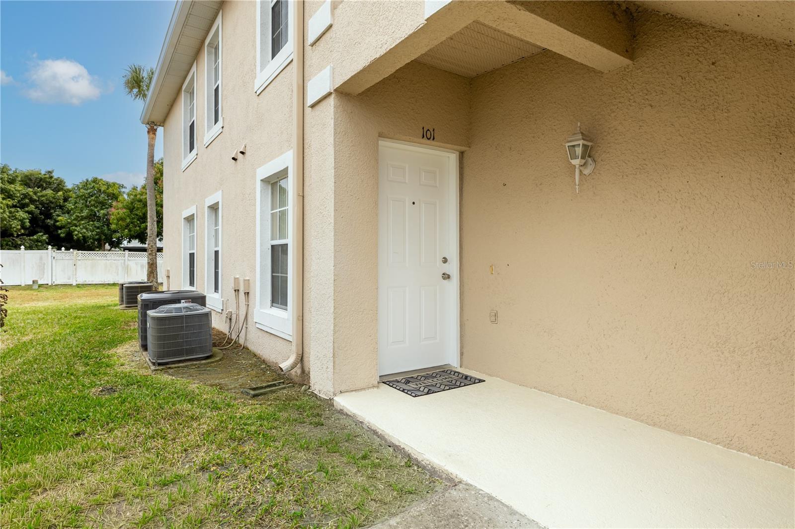 13415 FAIRWAY GLEN DRIVE 101