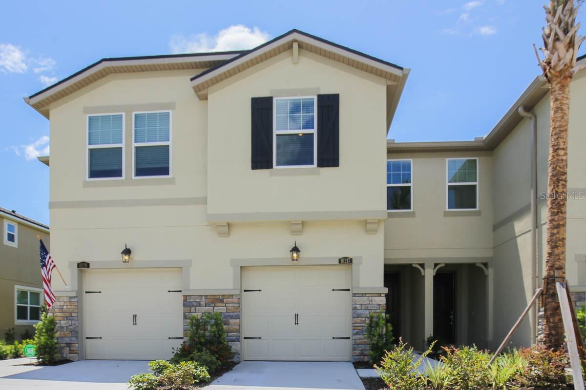 This 3 bedroom, 2 bath Marianna floorplan by Mattamy is filled with upgrades!
From the moment you walk into the townhome, you’ll notice the open layout and tons of windows giving the home an open and airy feel. Oversized tile on the entire first floor provides durability and easy cleaning. Recessed lighting throughout the kitchen and main living area provide lots of light when needed.
The gourmet kitchen which opens to the family room is the perfect spot to host and entertain guests! The kitchen features stainless steel appliances, popular Slate-shade 42” crowned cabinets, an abundance of Quartz countertops, and a large prep island with a single bowl under-mount sink. Off the kitchen is the pantry area with plenty of storage. A convenient half bath is located on the first floor for guests.
From the family room, walk out to the home’s generously sized screened in lanai, where you will spend many summer nights with friends and the grill.
Walk up the stairs to find all the bedrooms with plush carpeting and plenty of windows for natural light. The sizable master suite has three walk-in closets and the master bath features a large walk-in shower and Slate-shade cabinets with Glacier Corian counters. The other two bedrooms are on the opposite side and share a full bath.
The loft area on the second floor makes a great second family room, game room or office area. The laundry closet is conveniently located upstairs.
Lawn maintenance is included in rental services saving you time and money! Boyette Park is a gated neighborhood in a prime location with a resort-style pool, open-air pavilion, fire pit, and grilling area.
NOTE: An additional $59/mo. Resident Benefits Package is required and includes a host of time and money-saving perks, including monthly air filter delivery, concierge utility setup, on-time rent rewards, $1M identity fraud protection, credit building, online maintenance and rent payment portal, one lockout service, and one late-rent pass. Renters Liability Insurance Required. Call to learn more about our Resident Benefits Package.