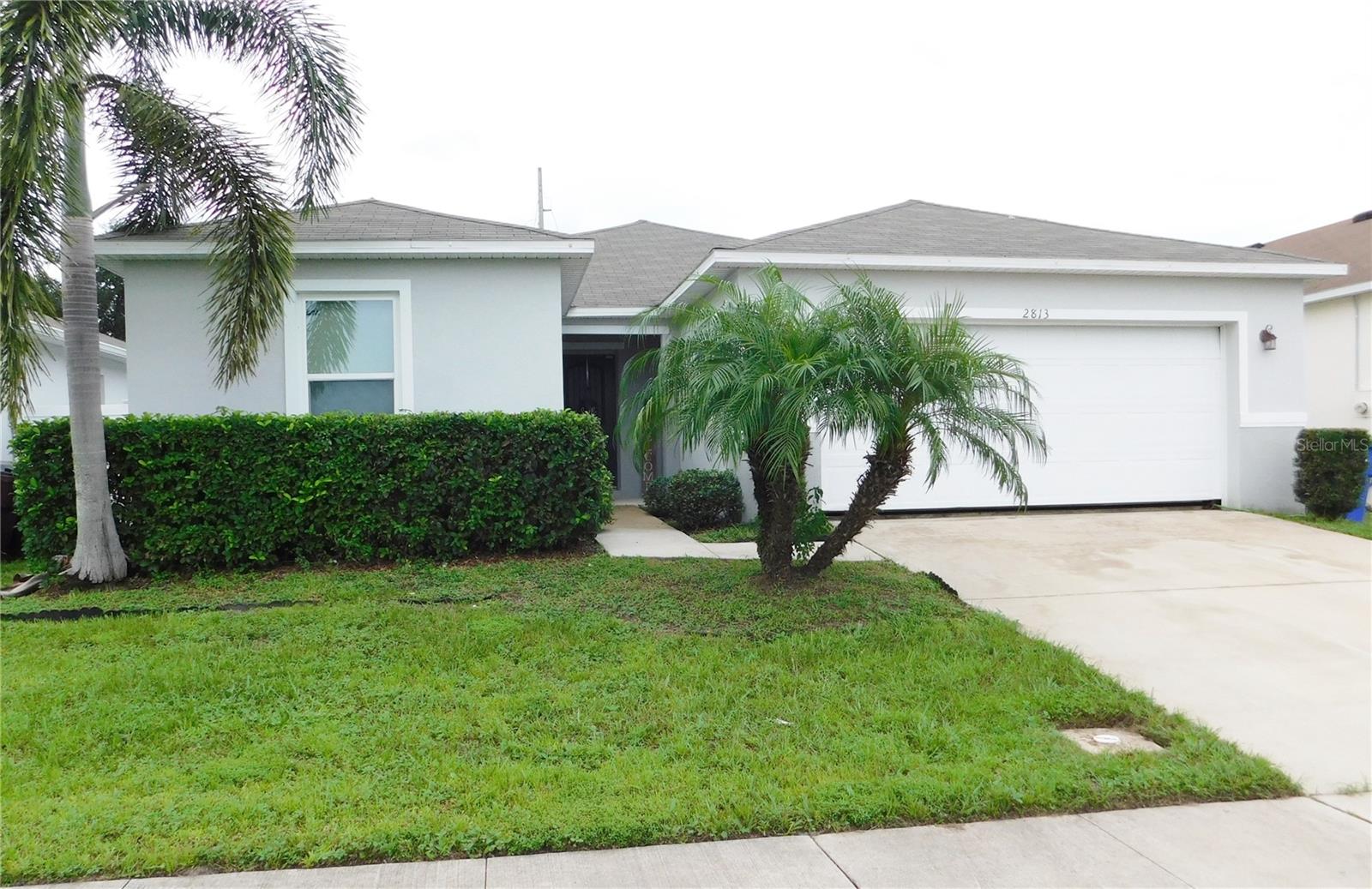 2813 MOSSHIRE CIRCLE