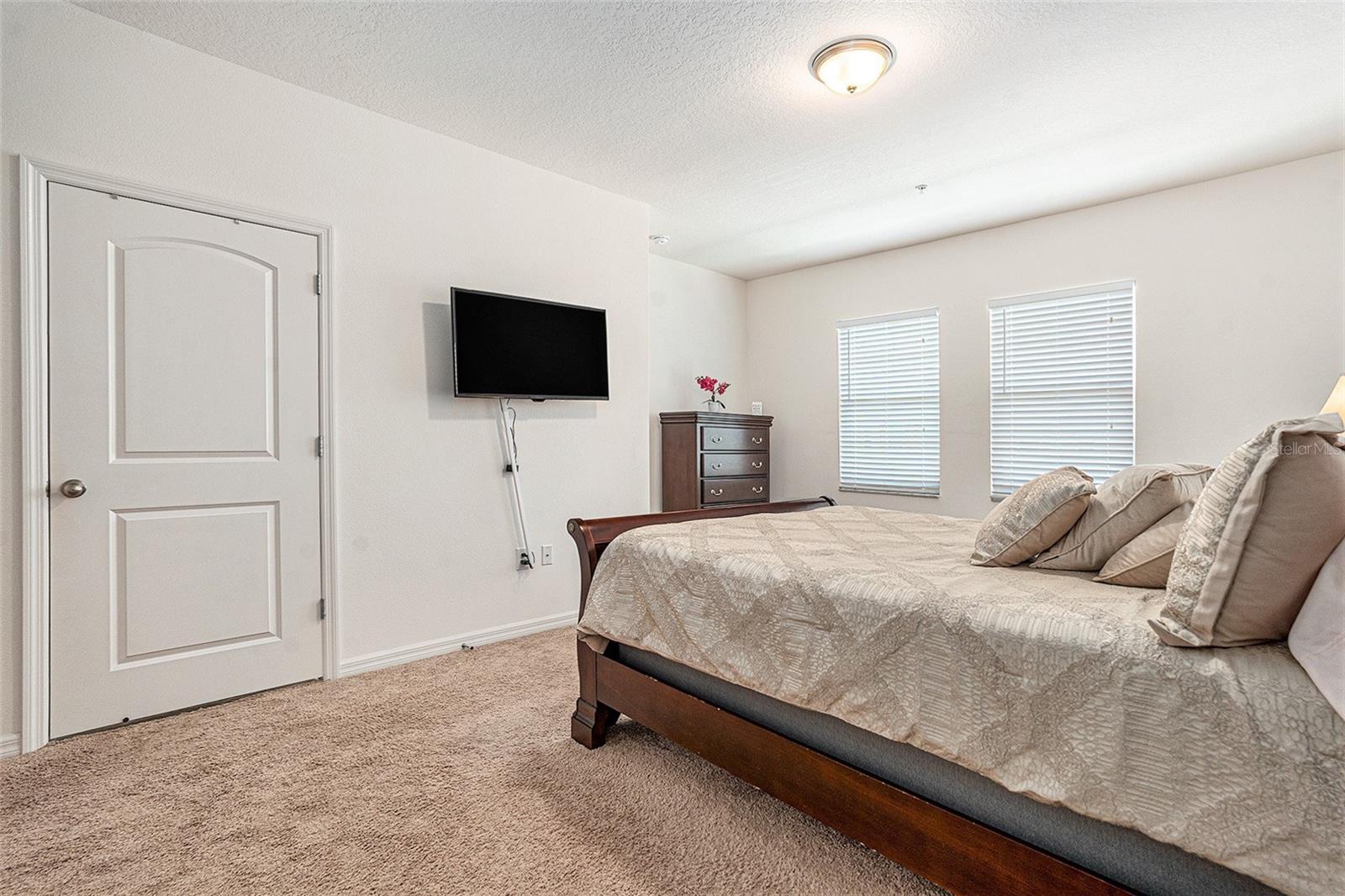 SEA FOREST BEACH CLUB - Residential