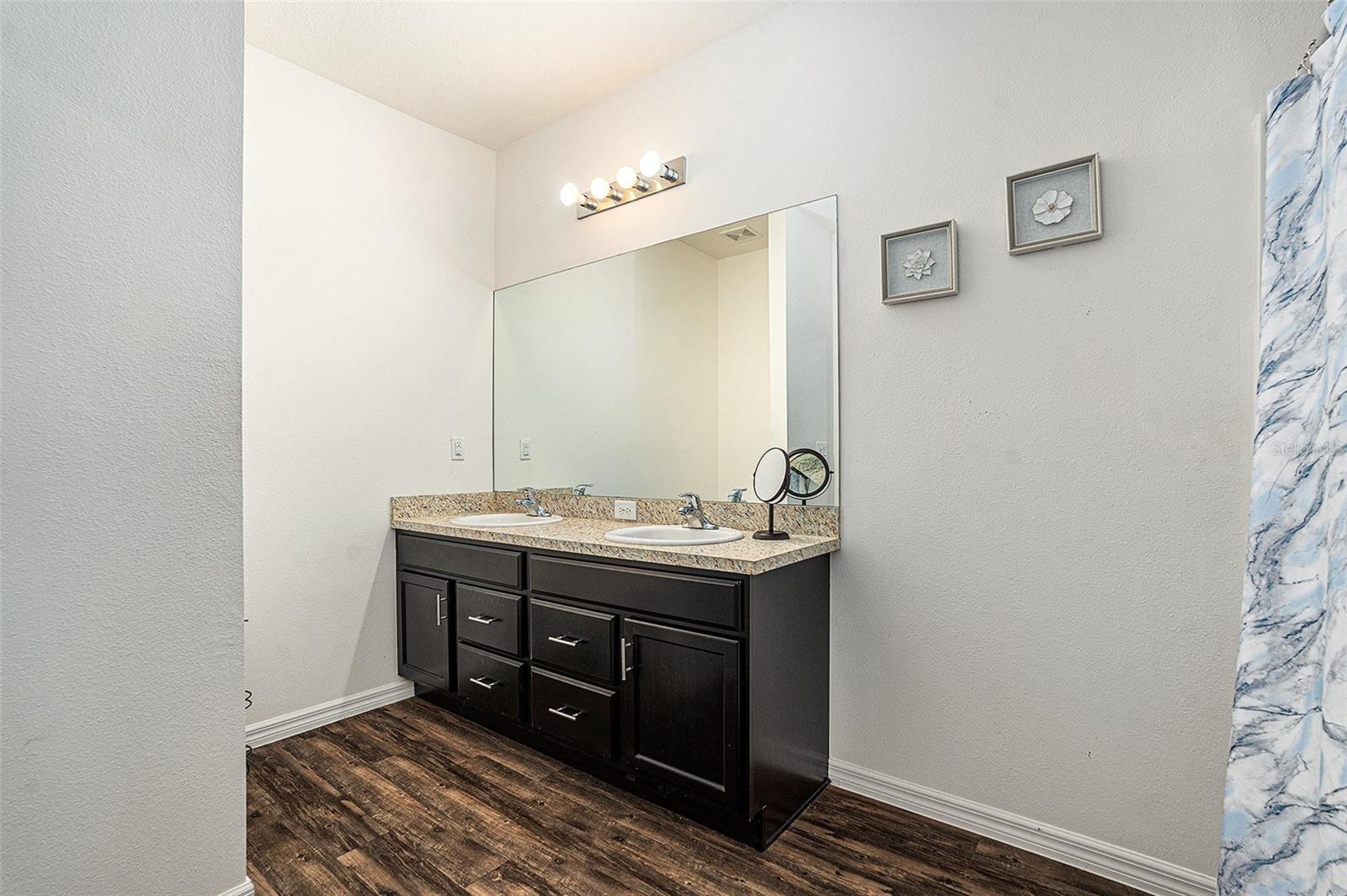 SEA FOREST BEACH CLUB - Residential