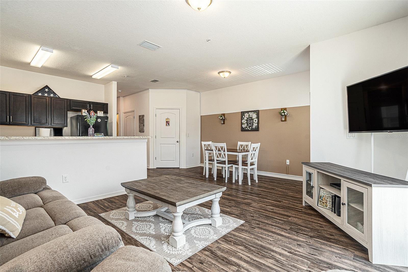 SEA FOREST BEACH CLUB - Residential