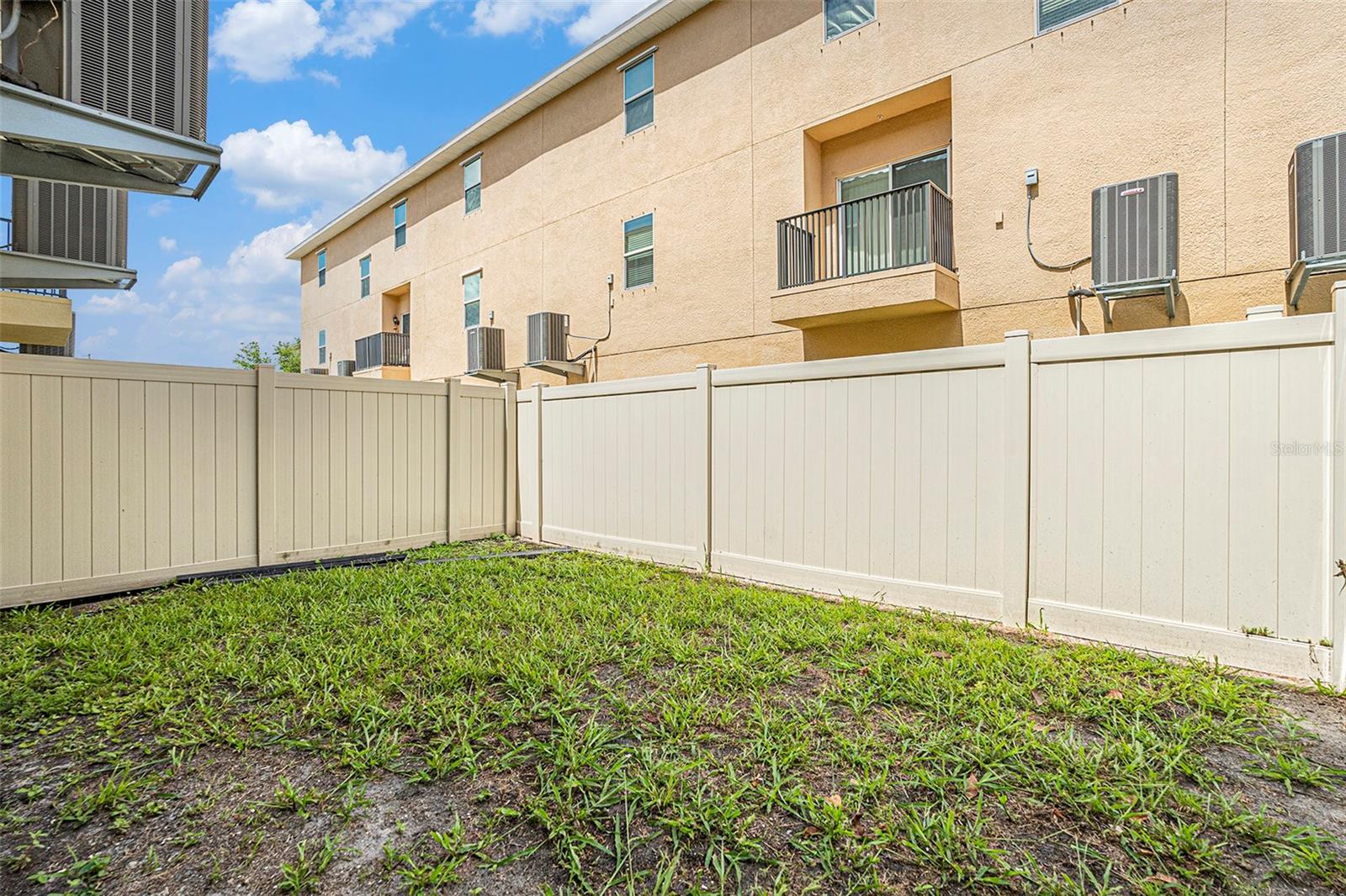 SEA FOREST BEACH CLUB - Residential