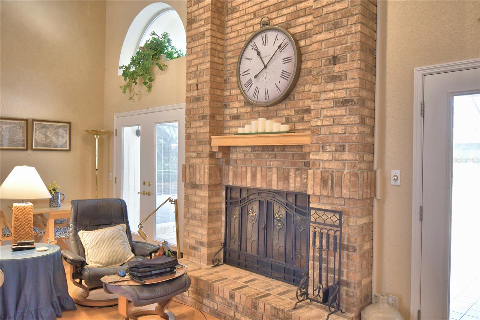 BRIDGEWATER - Residential