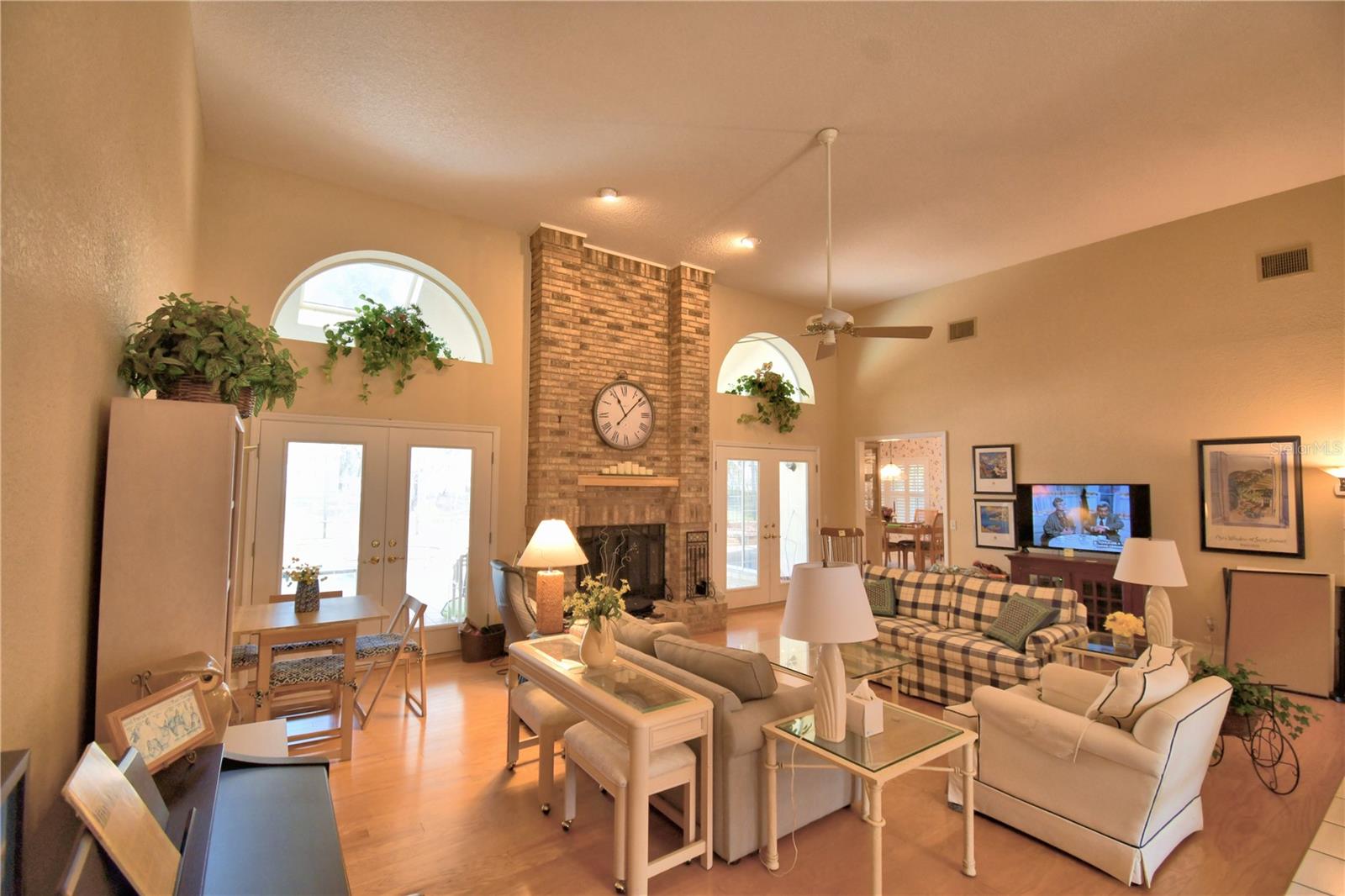 BRIDGEWATER - Residential