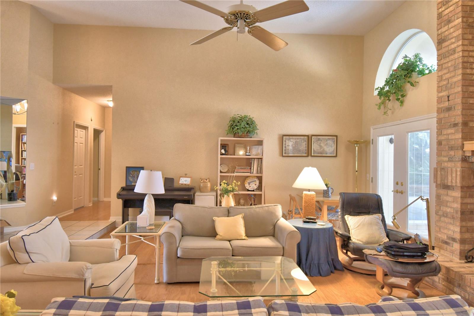 BRIDGEWATER - Residential