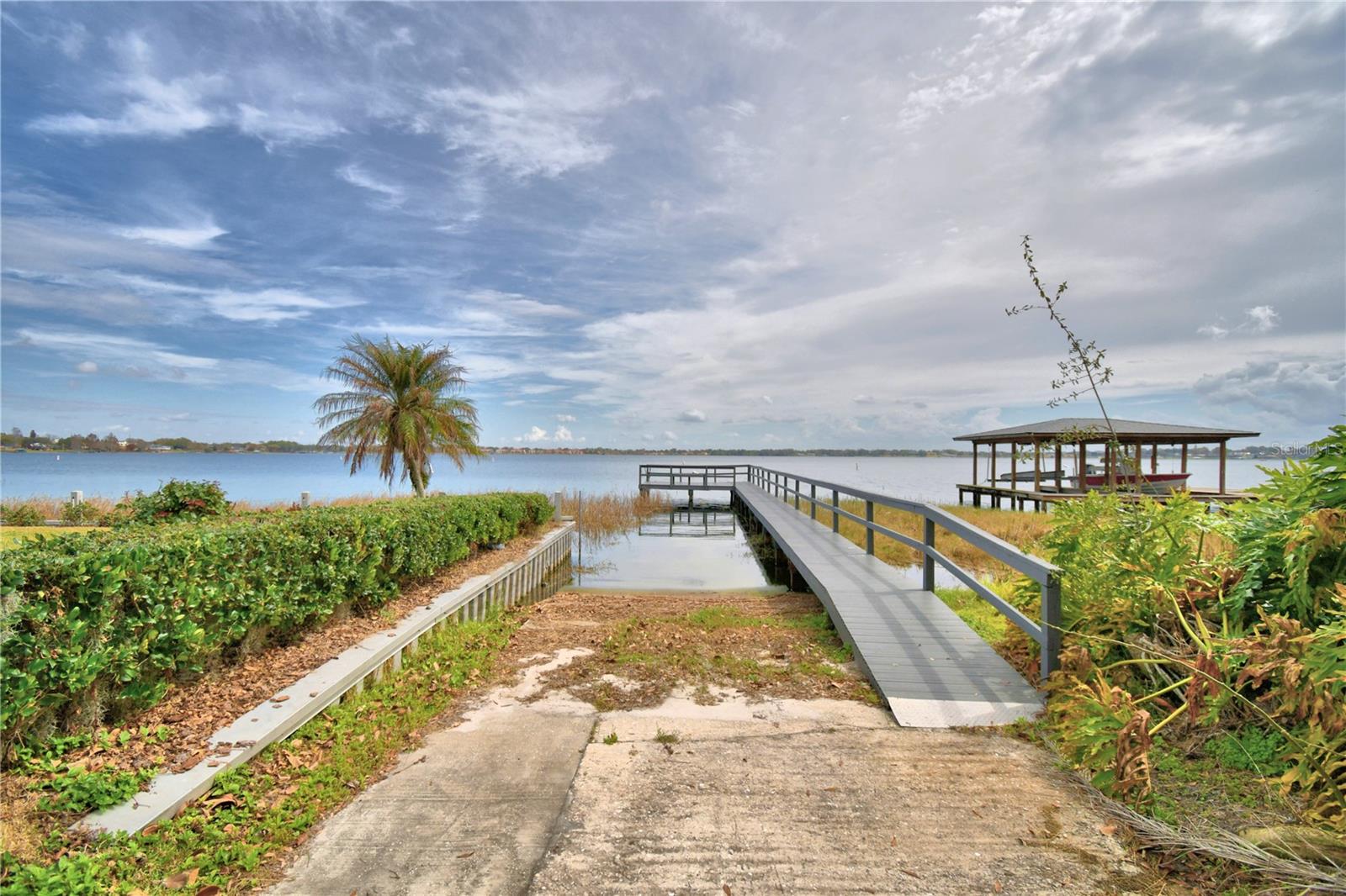 BRIDGEWATER - Residential