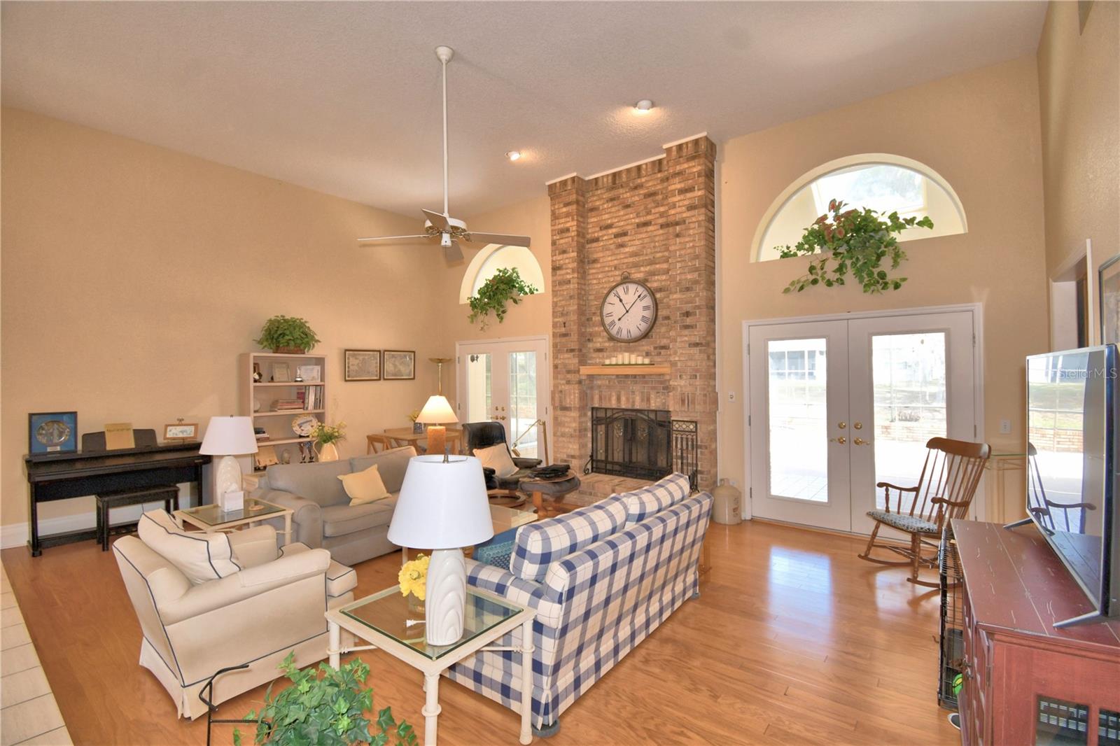 BRIDGEWATER - Residential