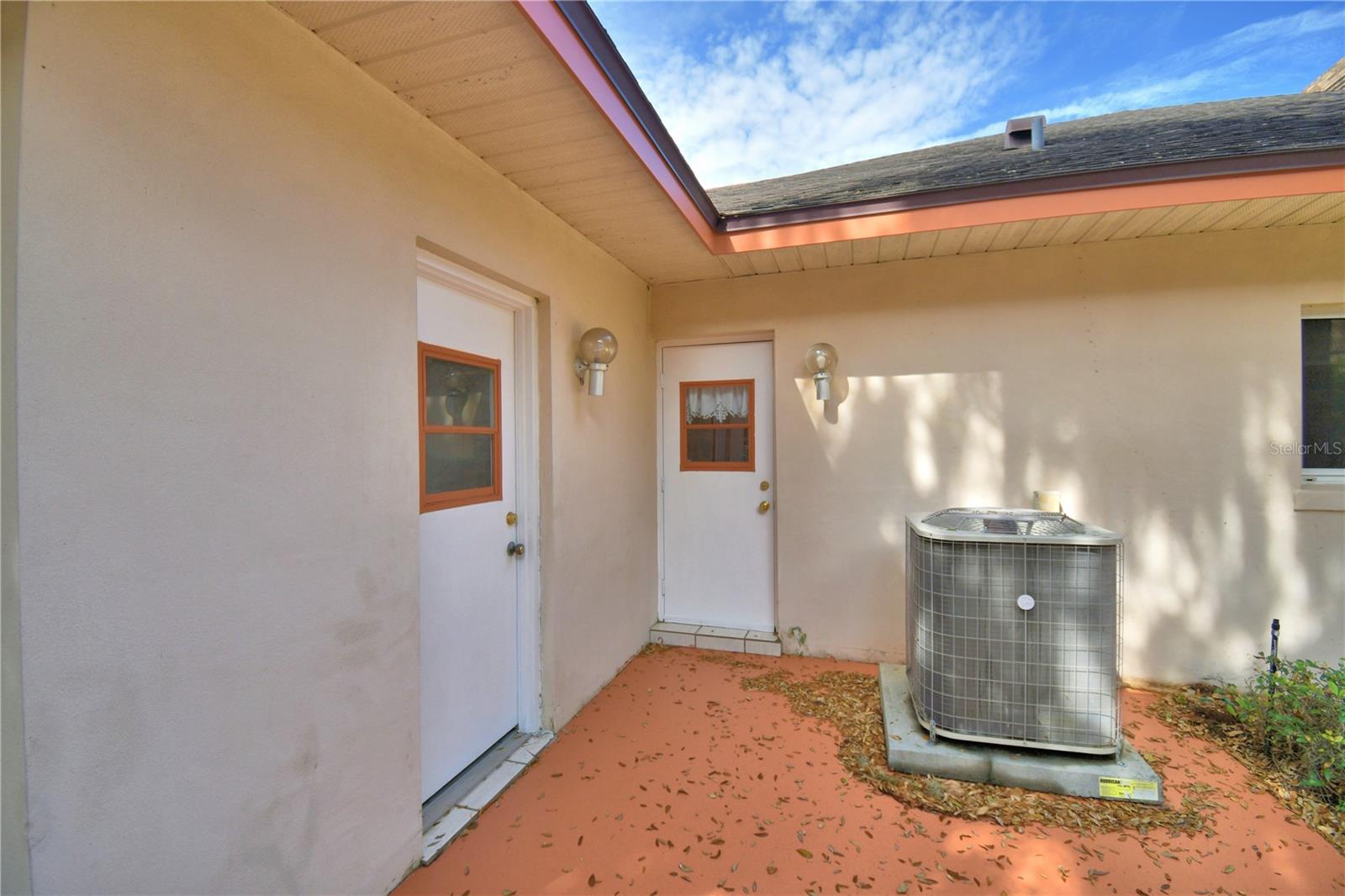 BRIDGEWATER - Residential