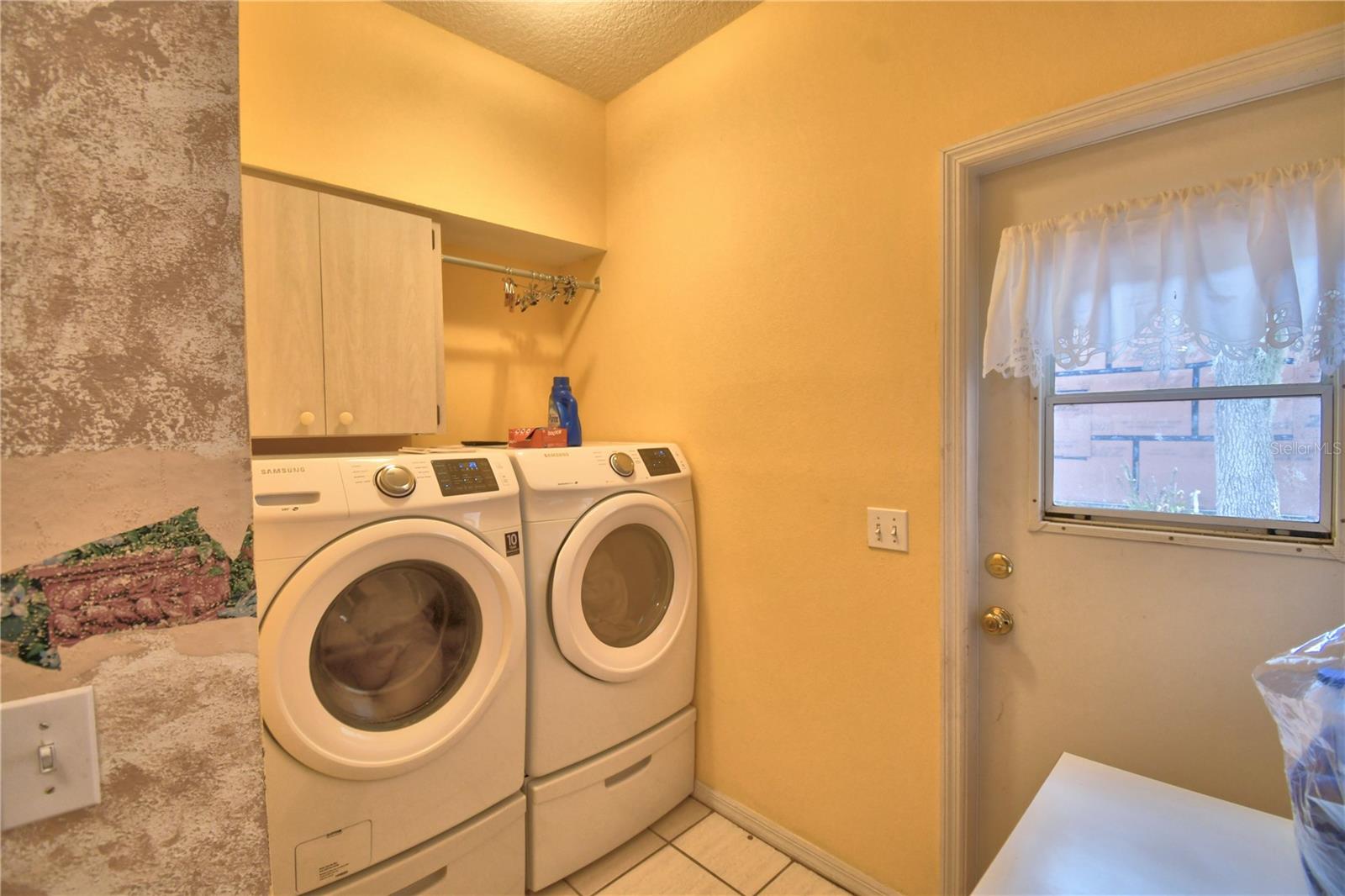 BRIDGEWATER - Residential