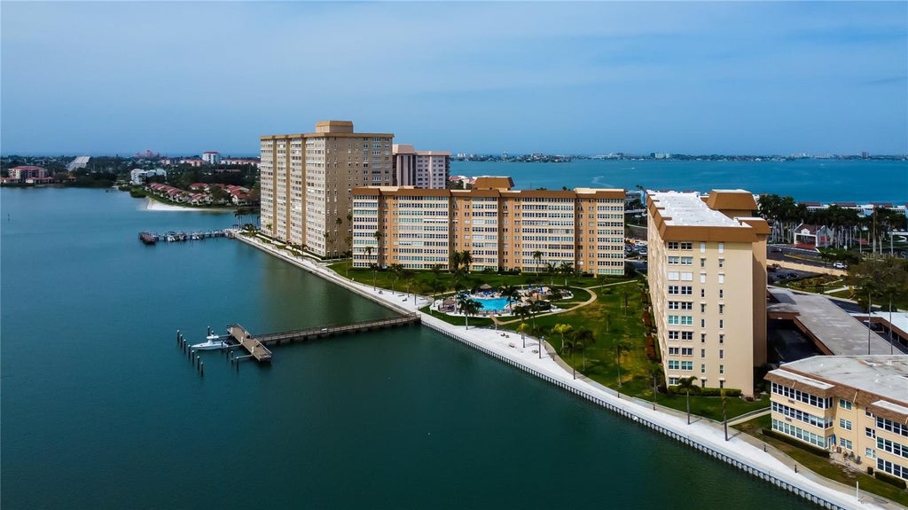 Photo of 5200 Brittany Drive S #606, St Petersburg, FL 33715 (MLS # TB8556906)