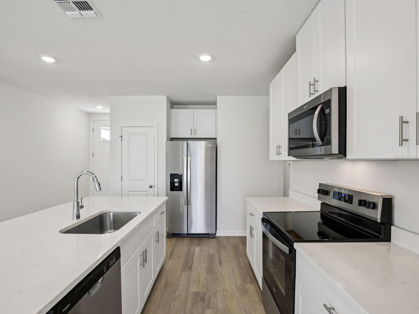 THE GROVE AT STUART CROSSING - Residential