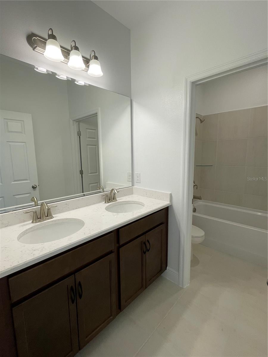 PARK VIEW AT THE HILLS PH 3 - Residential