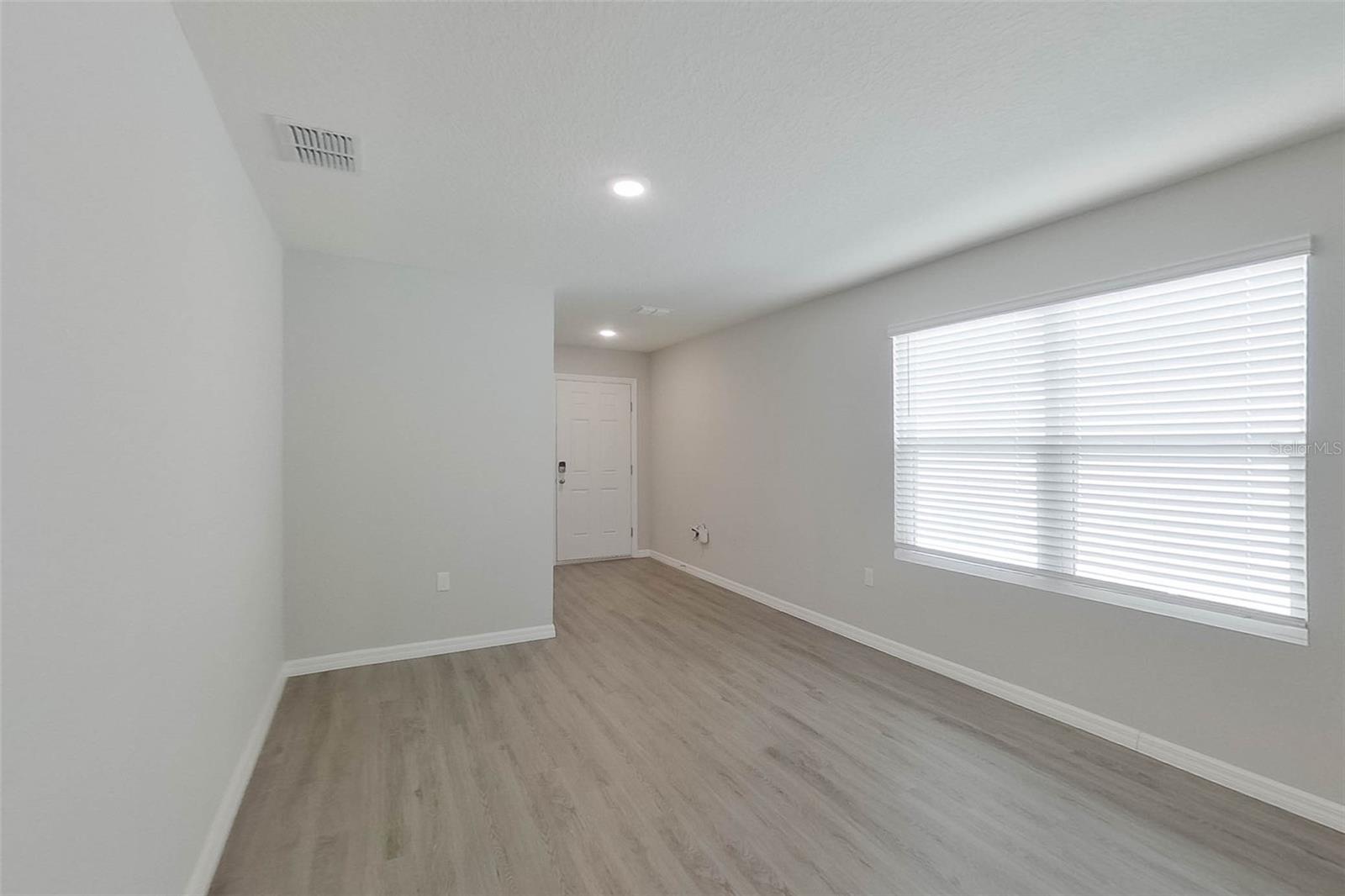 OCALA CROSSINGS - Residential Lease