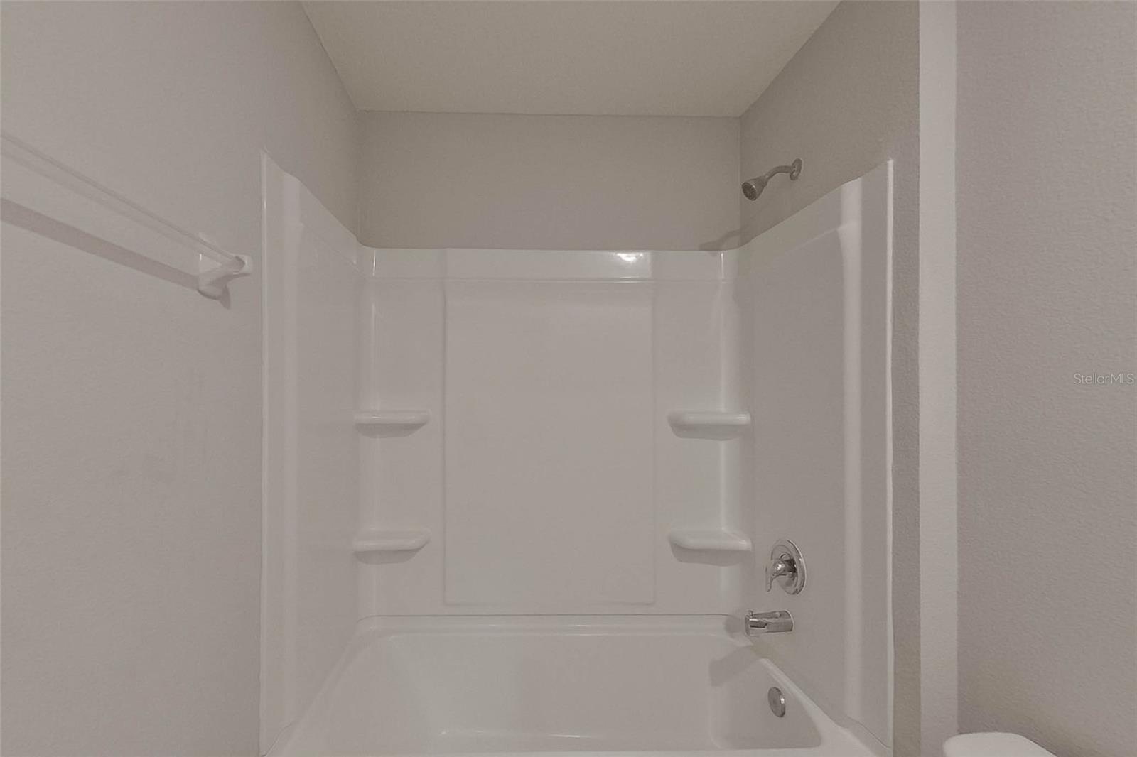 OCALA CROSSINGS - Residential Lease