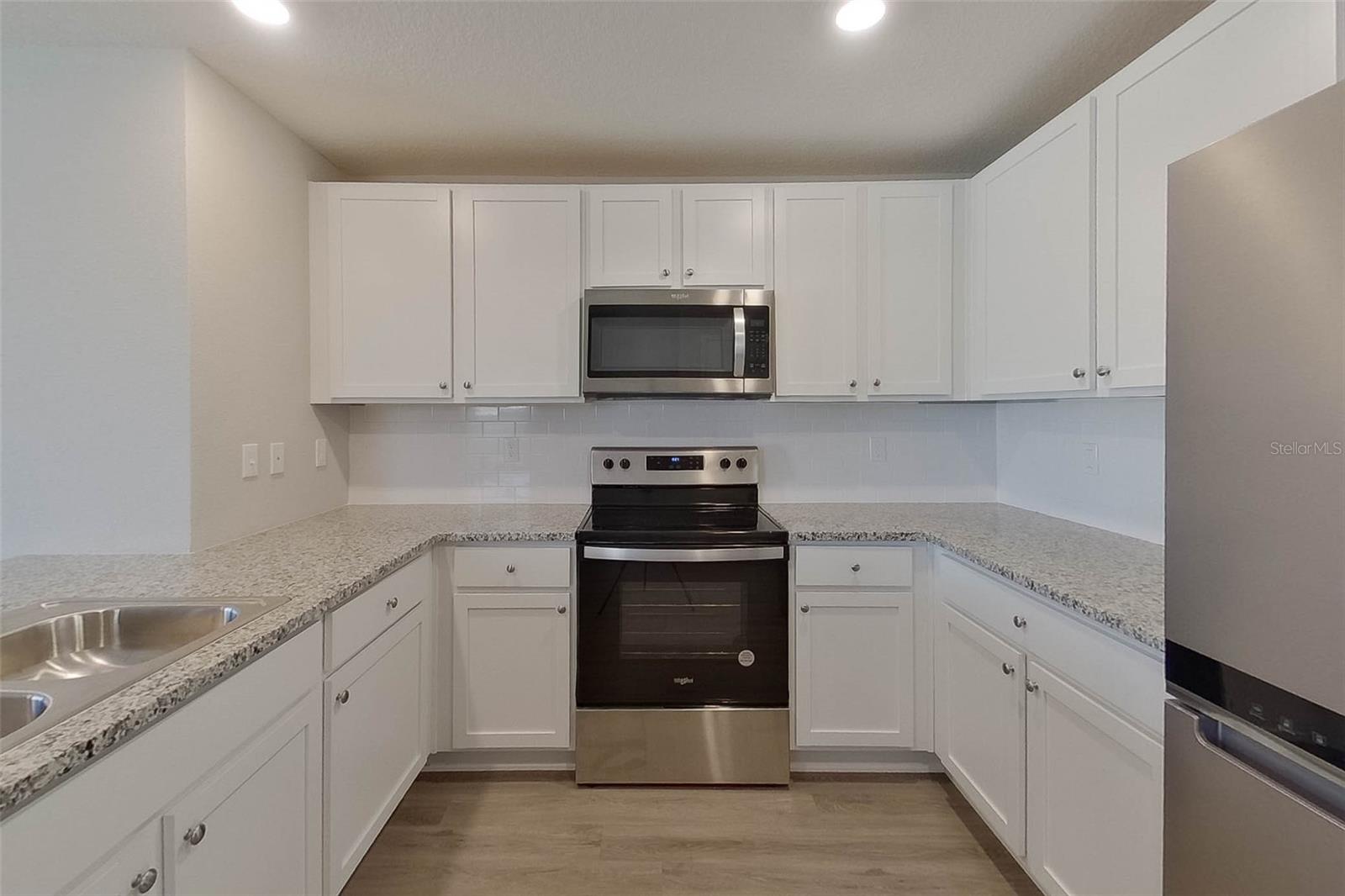 OCALA CROSSINGS - Residential Lease