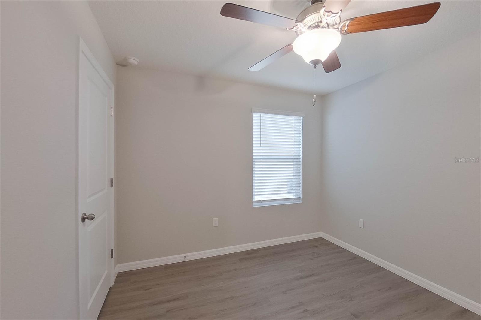 OCALA CROSSINGS - Residential Lease