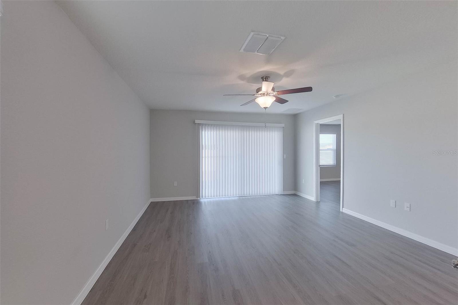 OCALA CROSSINGS - Residential Lease