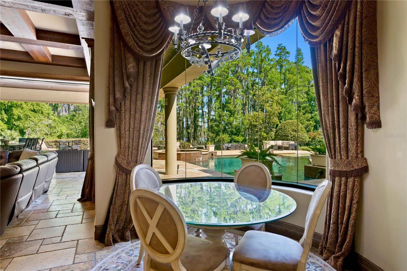 LADERA - Residential