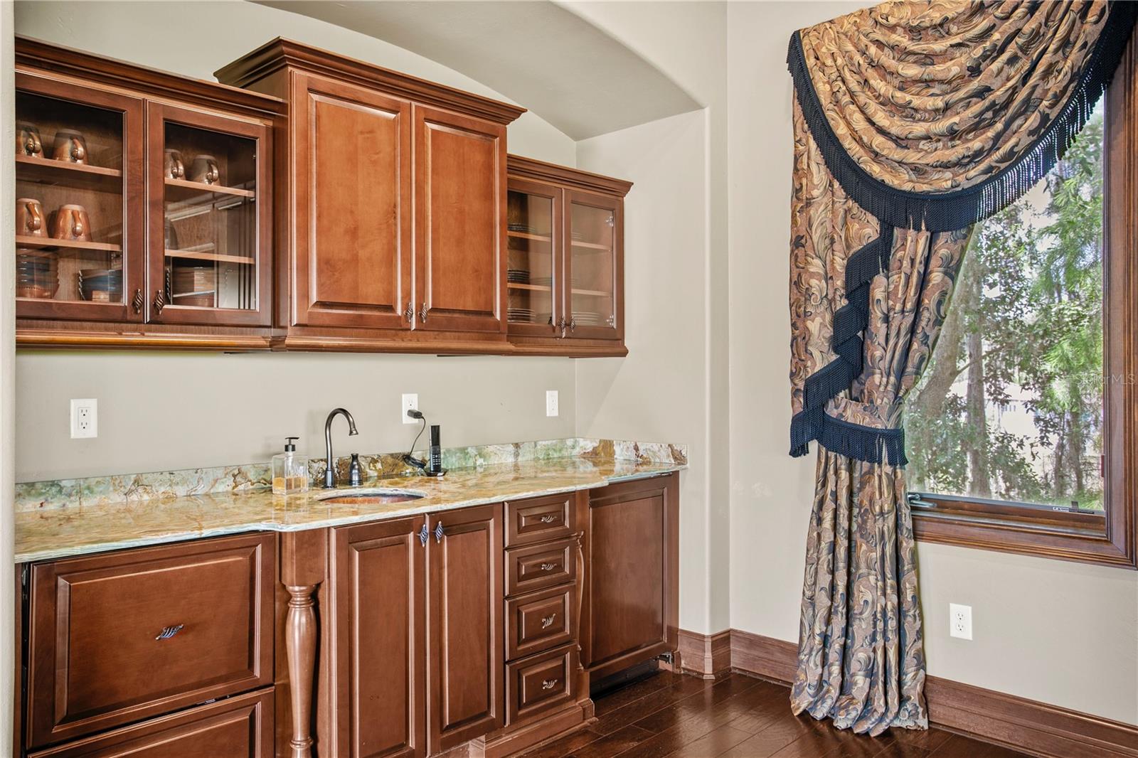 LADERA - Residential