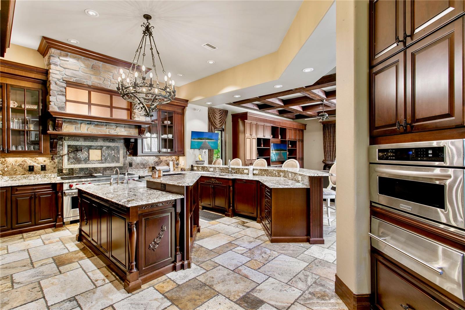 LADERA - Residential