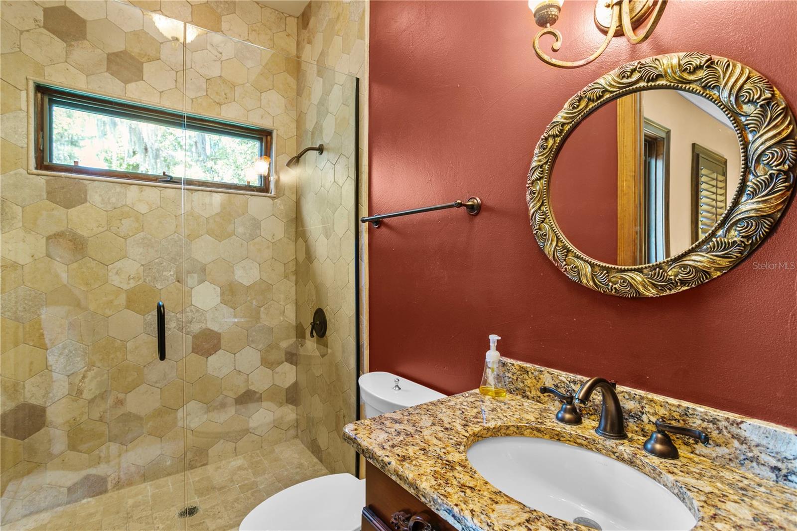 LADERA - Residential