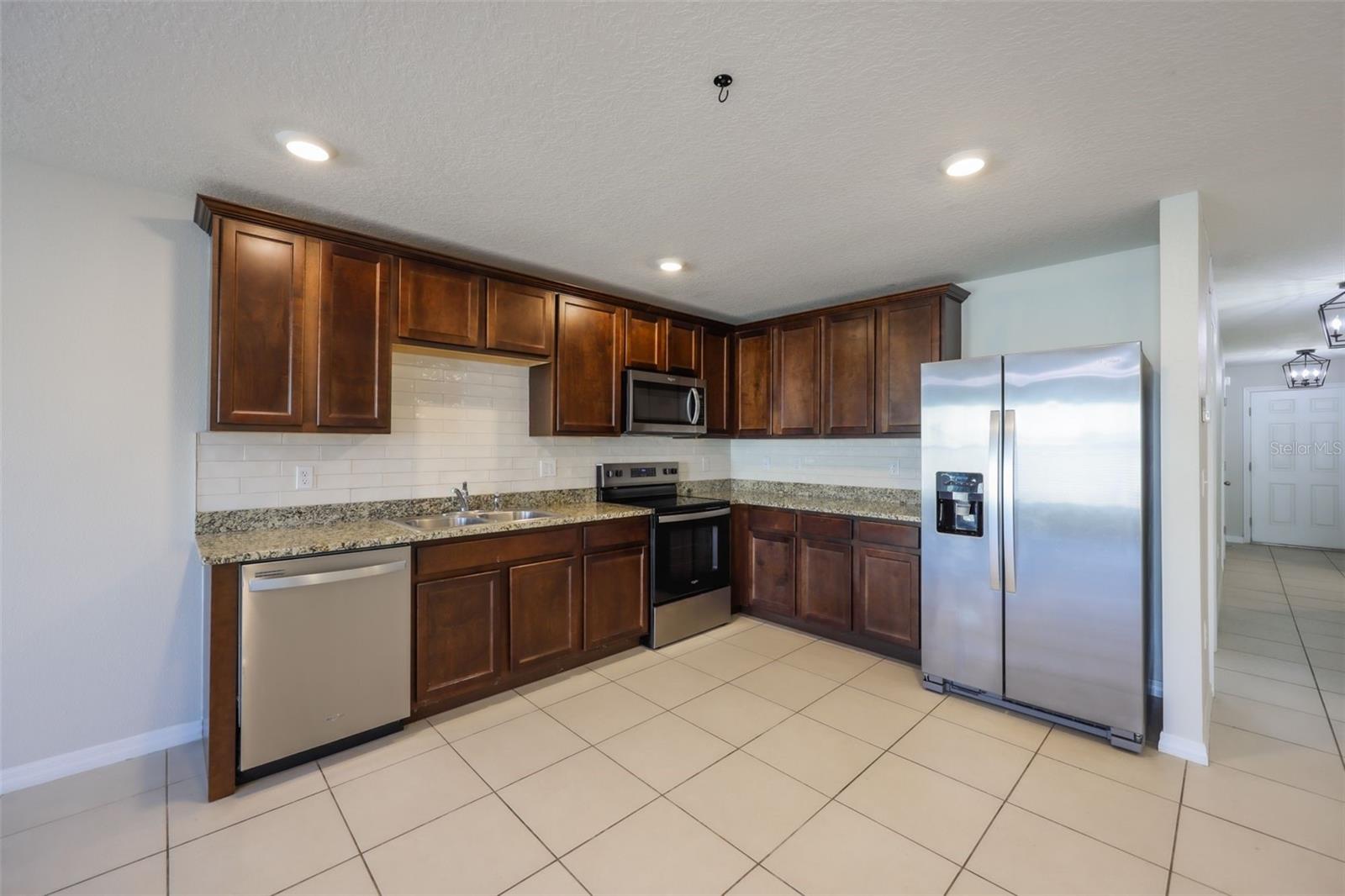 FOREST BROOKE PH 4A - Residential Lease