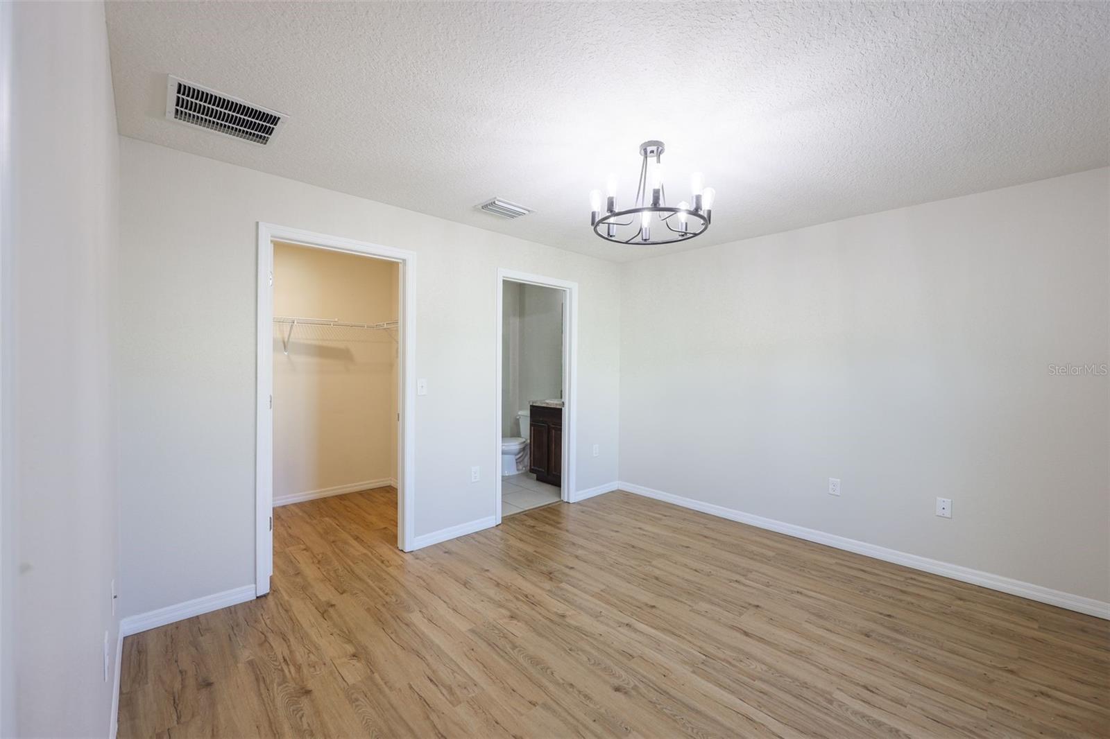 FOREST BROOKE PH 4A - Residential Lease