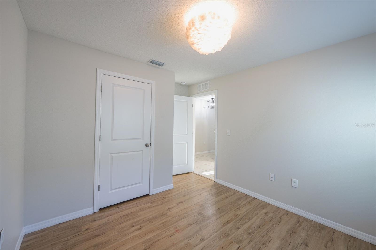 FOREST BROOKE PH 4A - Residential Lease