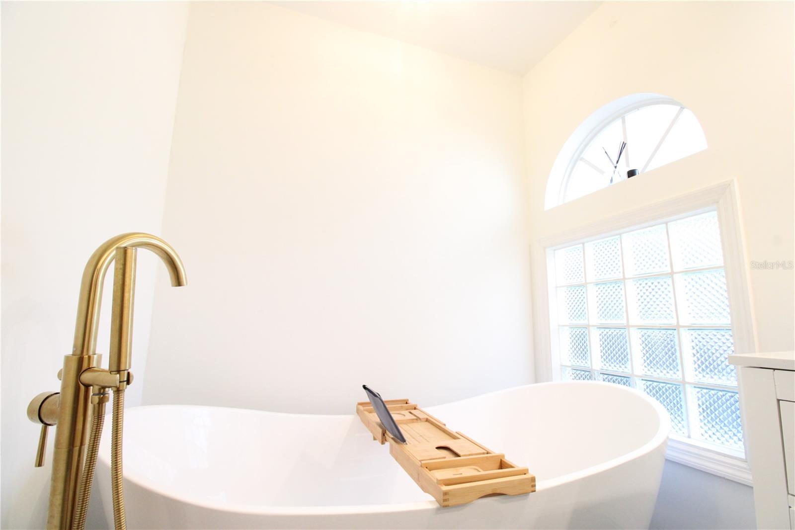 HAILE PLANTATION - Residential Lease