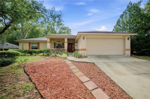 Photo of 9725 SW 196th Circle, Dunnellon, FL 34432 (MLS # TB8552894)