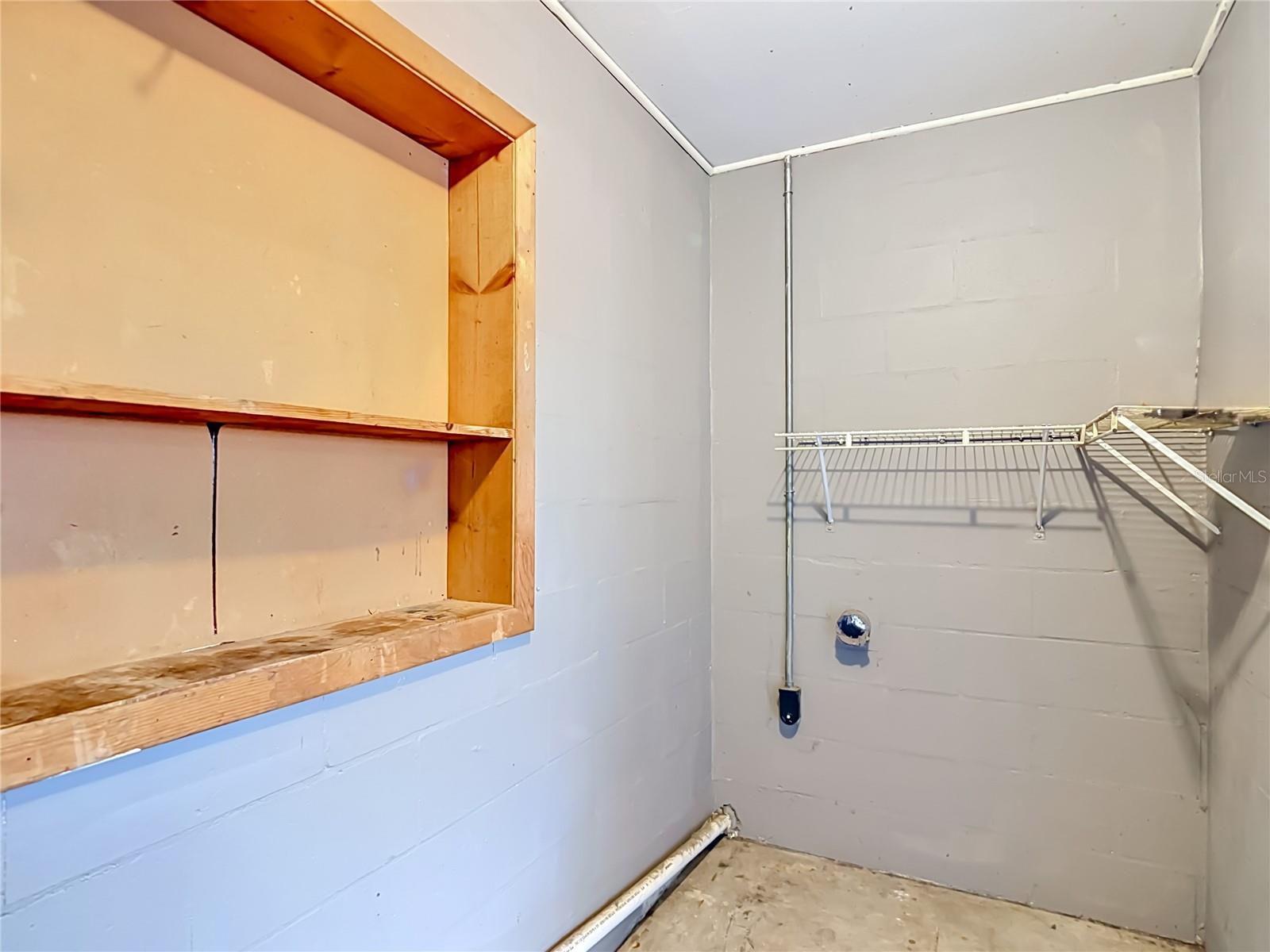 TYSON SUB - Residential