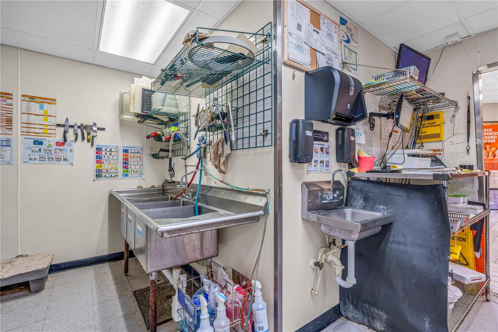 TURGOT TERRACE MENDALL HOMESTEAD - Commercial Sale