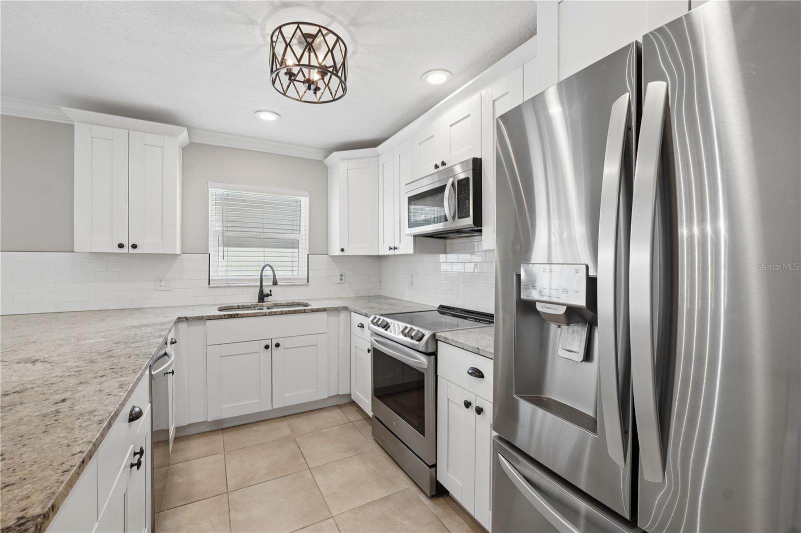 8926 GUM TREE AVENUE