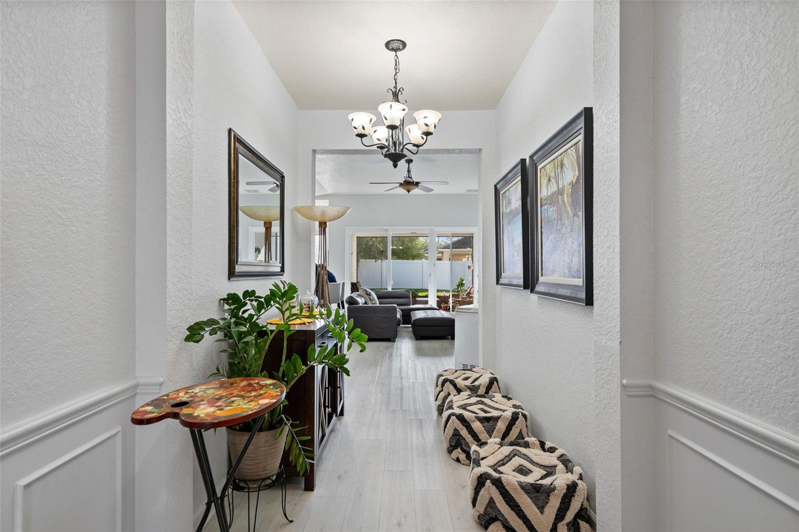 LAKES/WINDERMERE-PEACHTREE - Residential