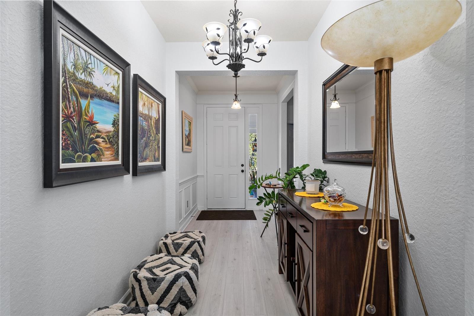 LAKES/WINDERMERE-PEACHTREE - Residential