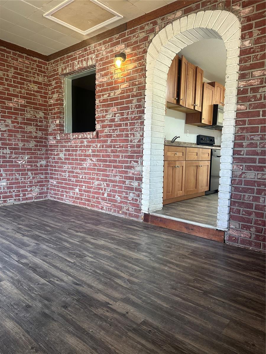 HILLTOP HEIGHTS - Residential