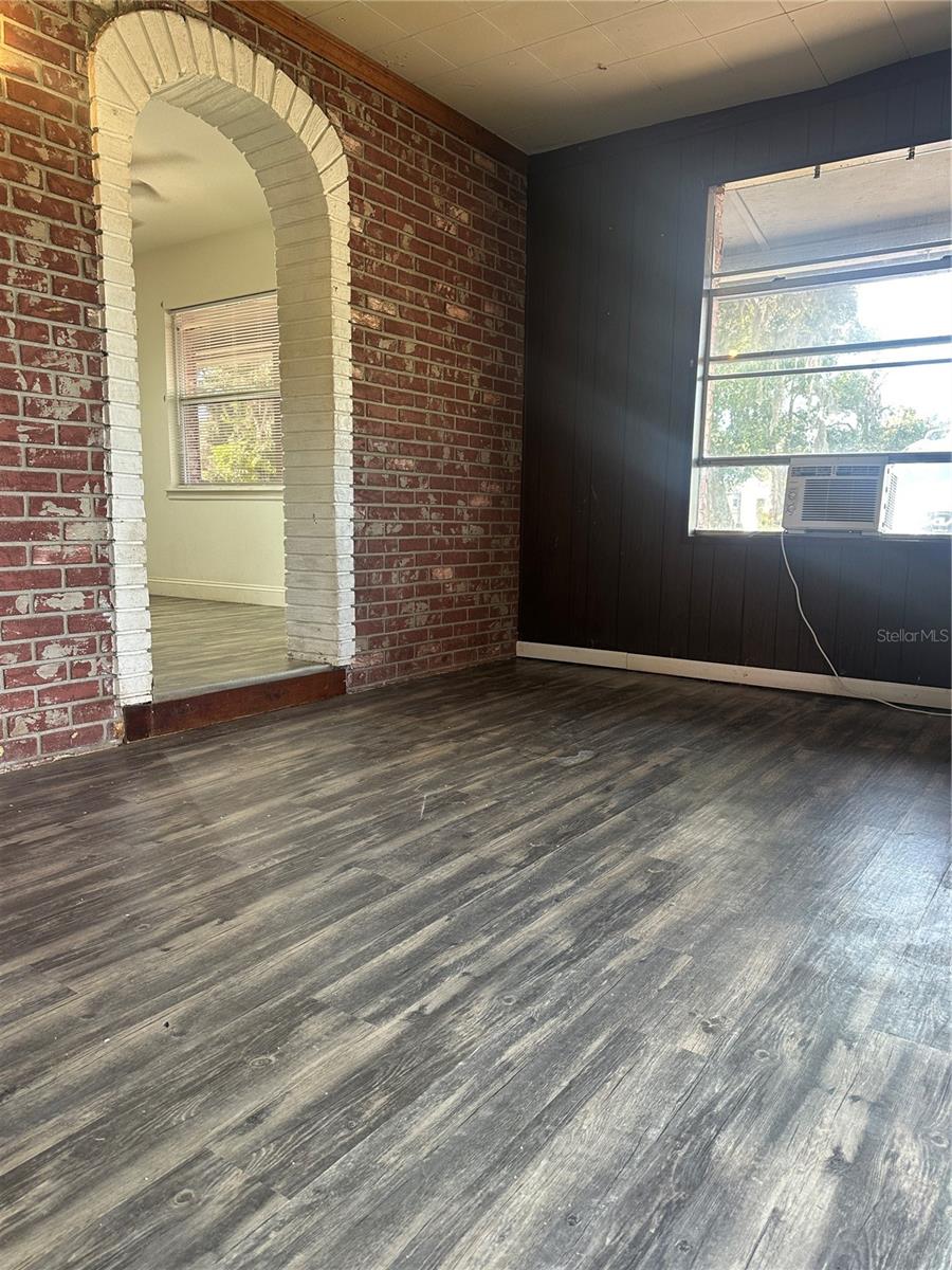 HILLTOP HEIGHTS - Residential