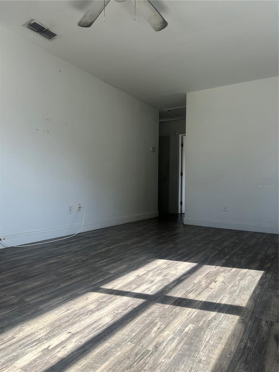 HILLTOP HEIGHTS - Residential