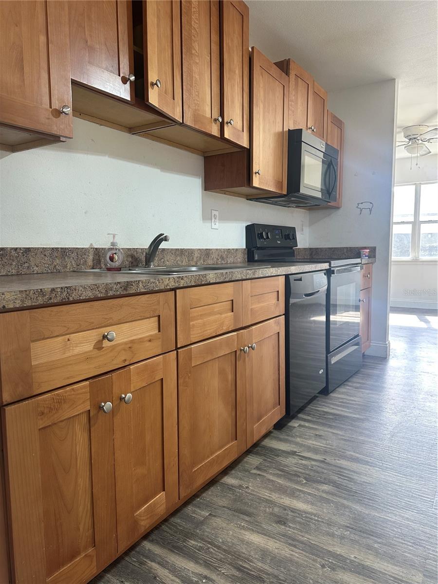 HILLTOP HEIGHTS - Residential