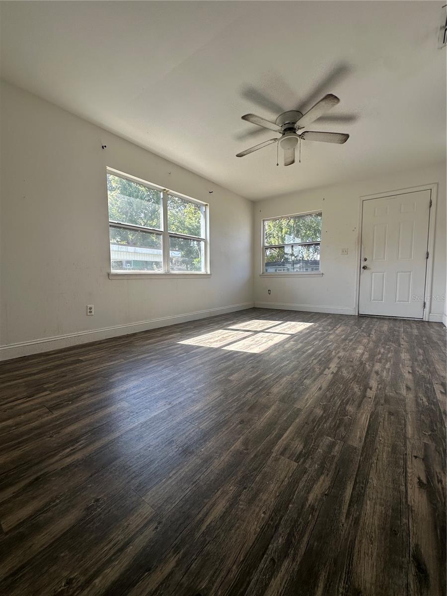 HILLTOP HEIGHTS - Residential