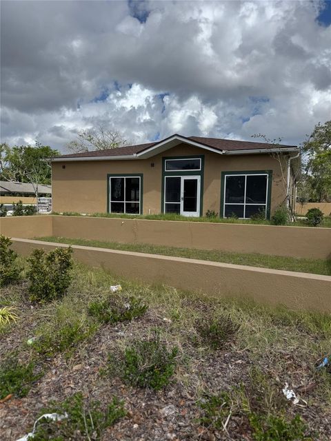 Photo of 6315 Old Winter Garden Road, Orlando, FL 32835 (MLS # O6394565)